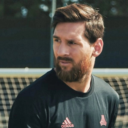<strong>    Lionel Messi </strong>