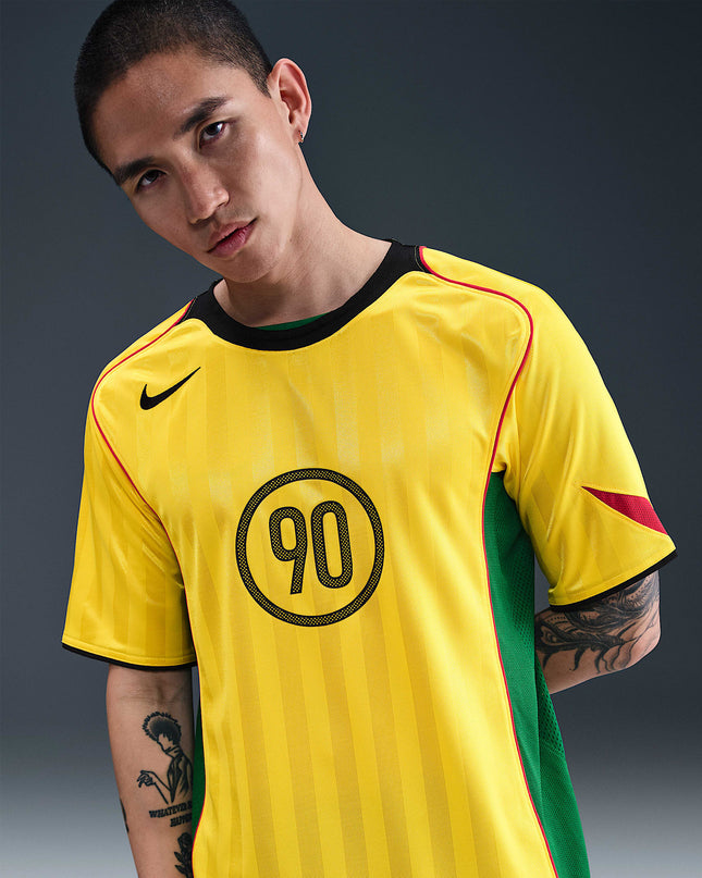 Nike Total 90